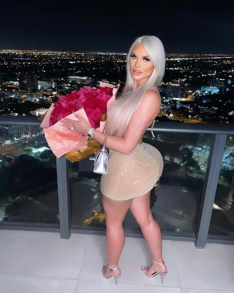 Mkbeellaa onlyfans x