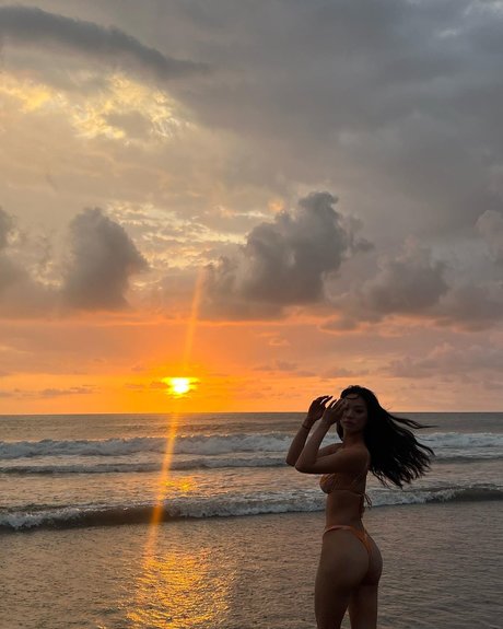 Kathryn Tan porn onlyfans leak