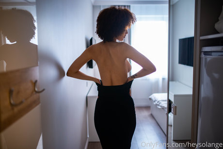 Hey Solange_ en onlyfans