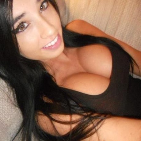 Paris Dylan_ onlyfans.