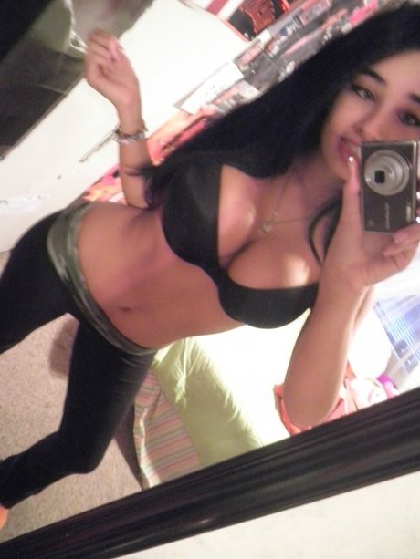 Paris Dylan_ onlyfans model photo