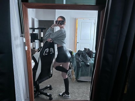 Queen etimy leak only fans