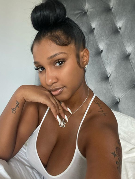 Ashley Burgos onlyfans nude leaks