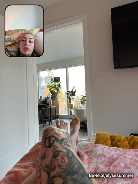 Elyse Summer onlyfans naked