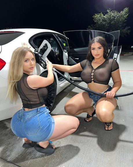 Kassidie Kosa topless onlyfans