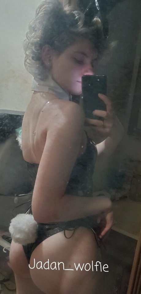 Jadan Wolfie nude onlyfans
