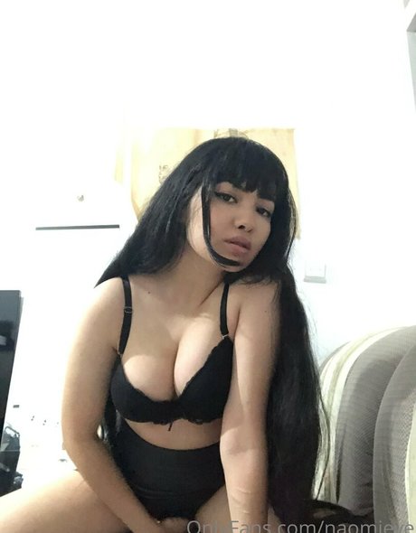 naomieve onlyfans leaked naked