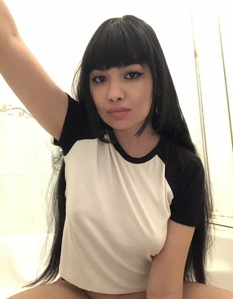 naomieve desnuda onlyfans