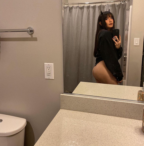 Bootyples only fans content