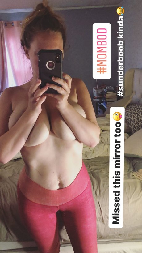 Busty topless onlyfans