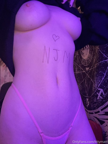 evievixxen onlyfans sextape