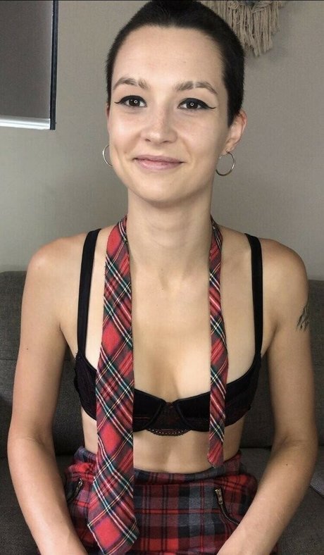 Pretty Little Paige onlyfans