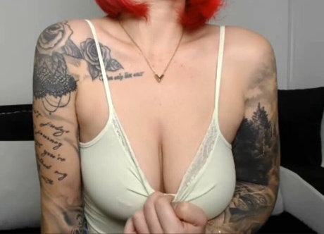 NinaDevil on onlyfans