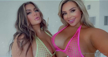 Kalli Kreamin boobs onlyfans