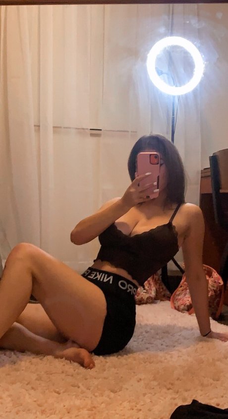 Sukashawty en onlyfans