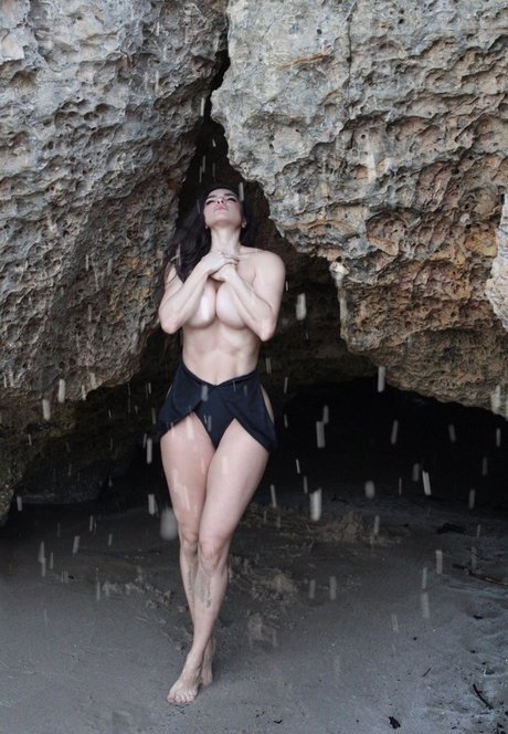 Maya Abou Rouphael porn onlyfans