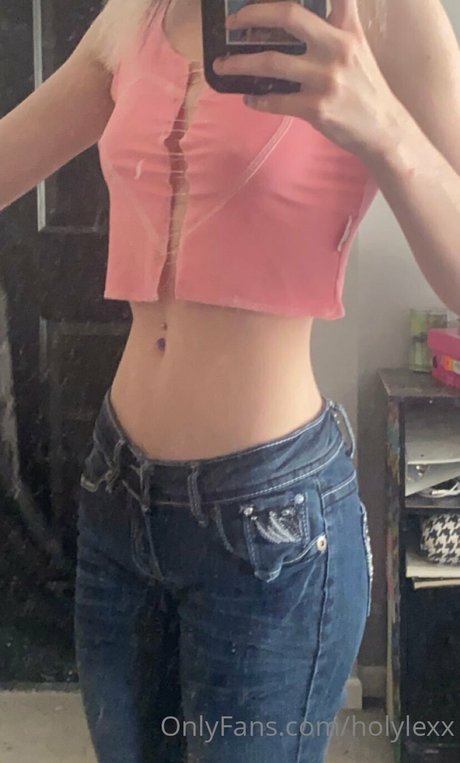 HolyLexx onlyfans leaked pics