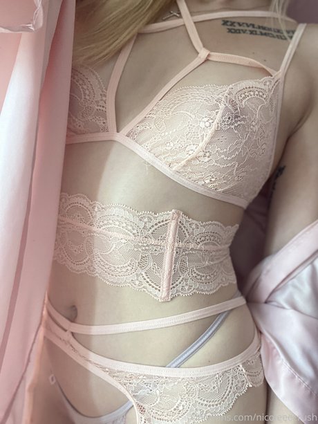 Sweet Crush Nicole onlyfans nude tits