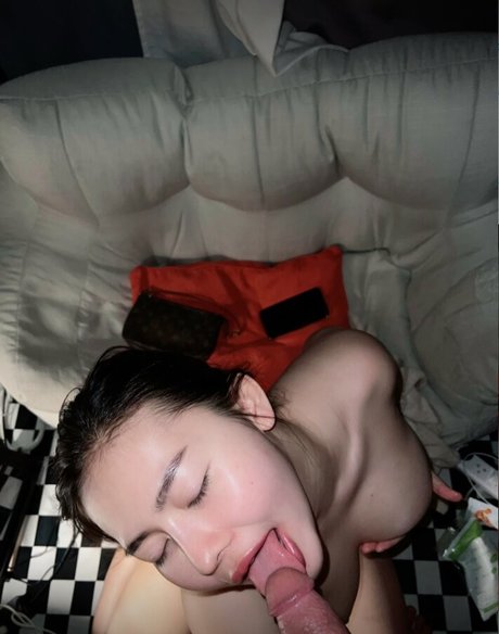 Pampeakkk onlyfans nude photos