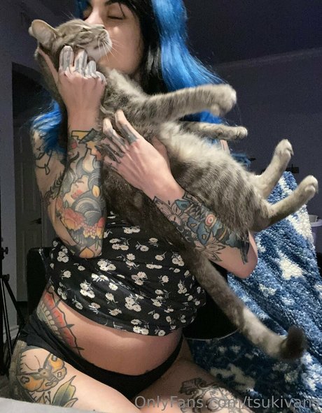 Tsukivans onlyfans nude pics