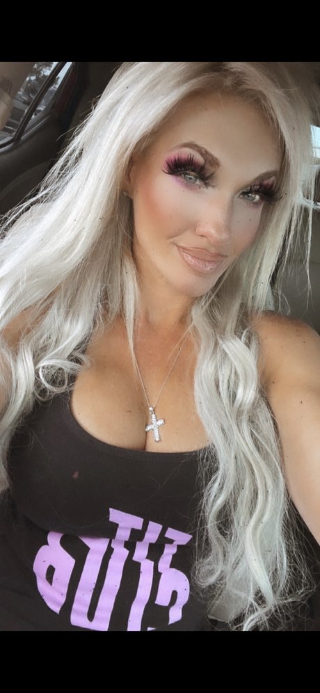 Christina Lee Profile pic