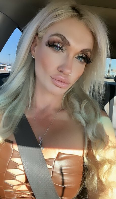 Christina Lee onlyfans photo