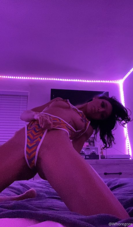 WhoreGore only fans pics