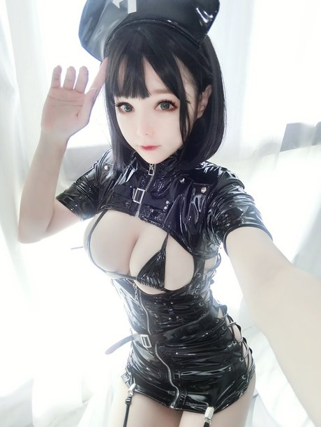 Kitkat cosplay onlyfans leaked naked