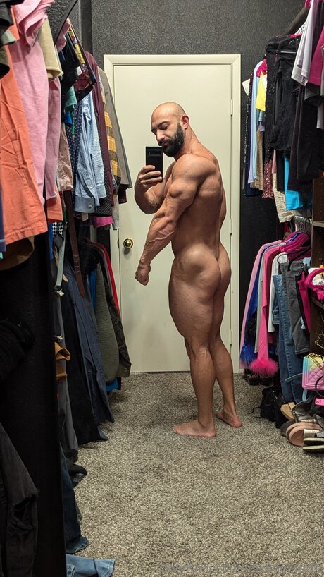 Michael Forte pics onlyfans