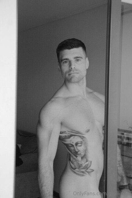 Chulo95 onlyfans model images