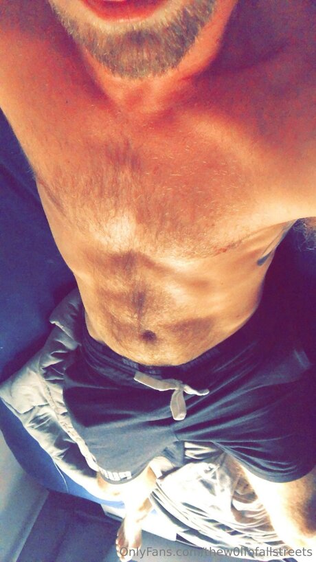 Thew0lfofallstreets onlyfans leak