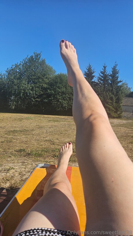 Sweetfeet38 onlyfans leaked nudes