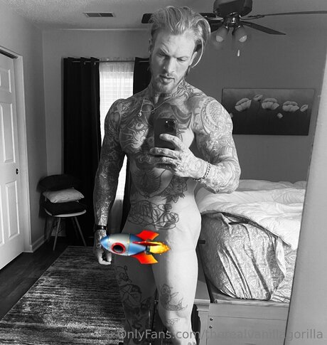 Therealvanillagorilla onlyfans porno