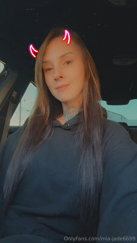 Mia Jade6699 onlyfans nudes leak
