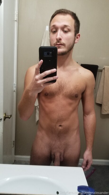 Haydenalexander naked onlyfans