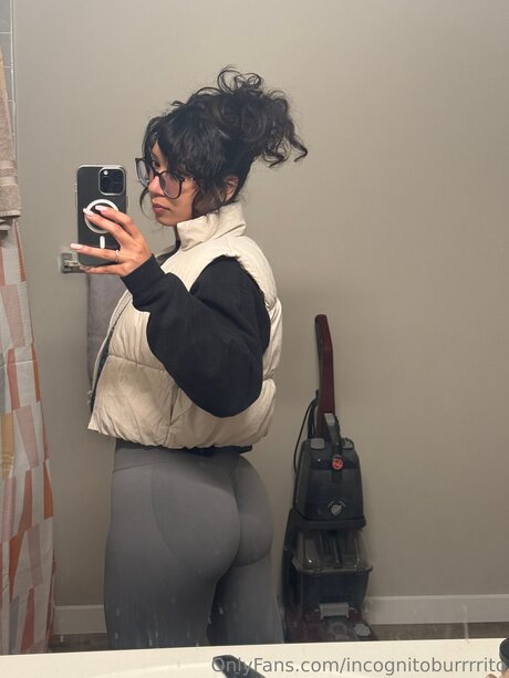 Yoursecretrito nude onlyfans leaks