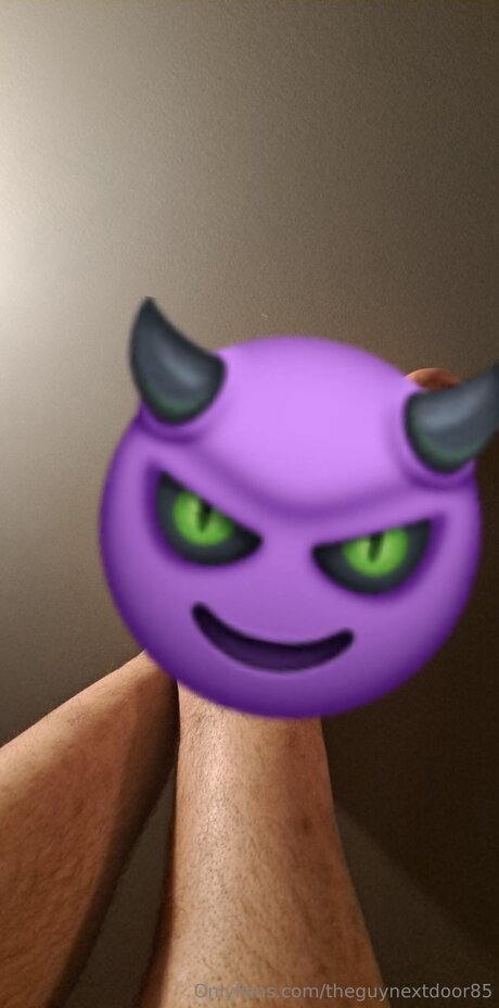 Theguynextdoor85 onlyfans leaks