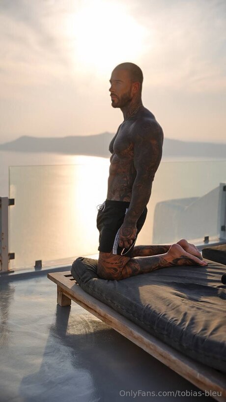 Tobias Bleu nsfw onlyfans
