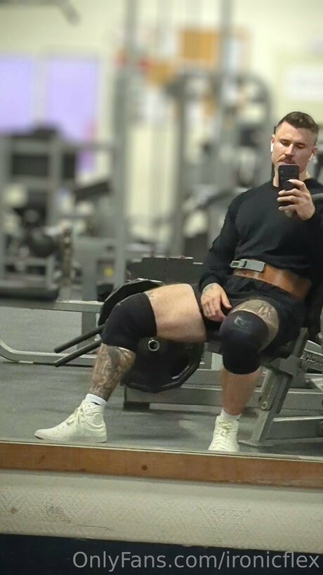 Ironicflex feet onlyfans