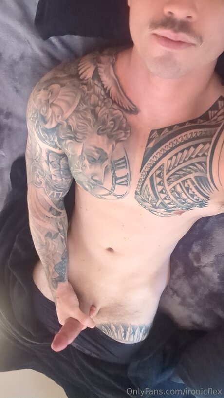 Ironicflex nudes only fans