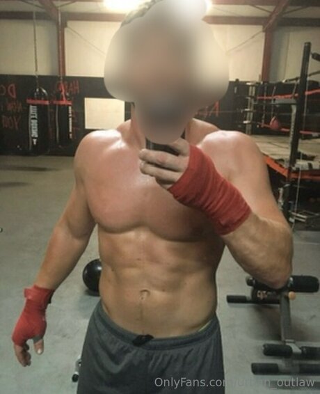 Urban Outlaw only fans.