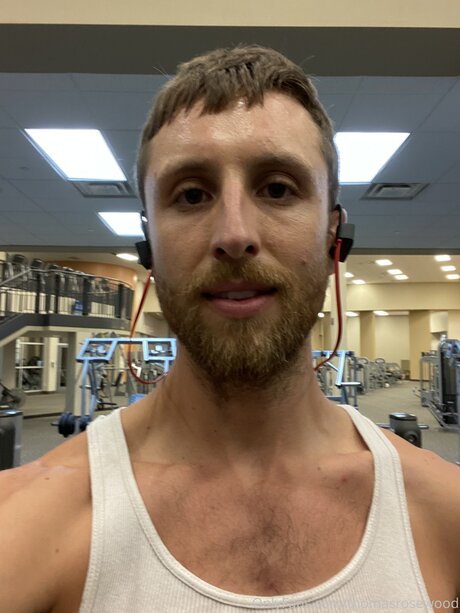 Crustyunderwear topless onlyfans