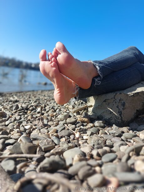 Stella Reeve onlyfans pics nude