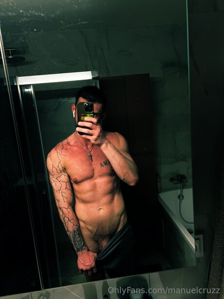 Manuelcruzz boobs onlyfans