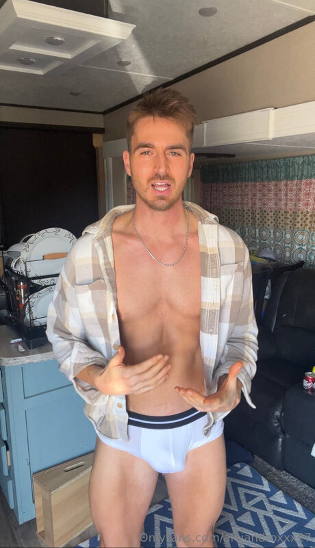 Alejandroxxx27 hot onlyfans