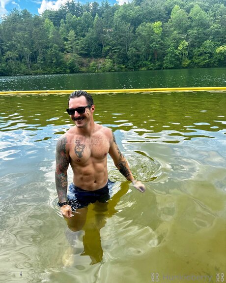 Im Your Hunkleberry onlyfans nude leaked