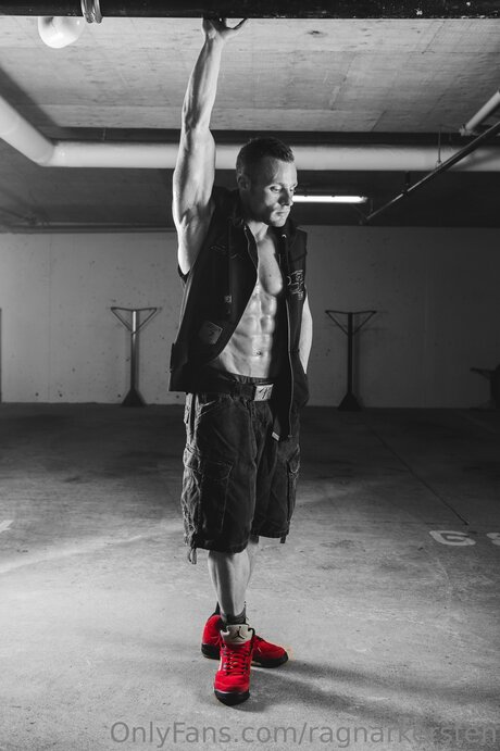 Ragnarkersten nude leaked onlyfans