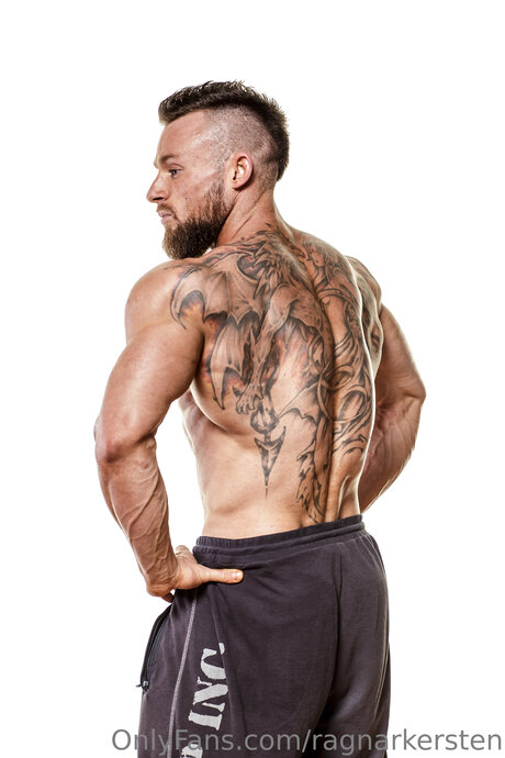 Ragnarkersten only fans pictures