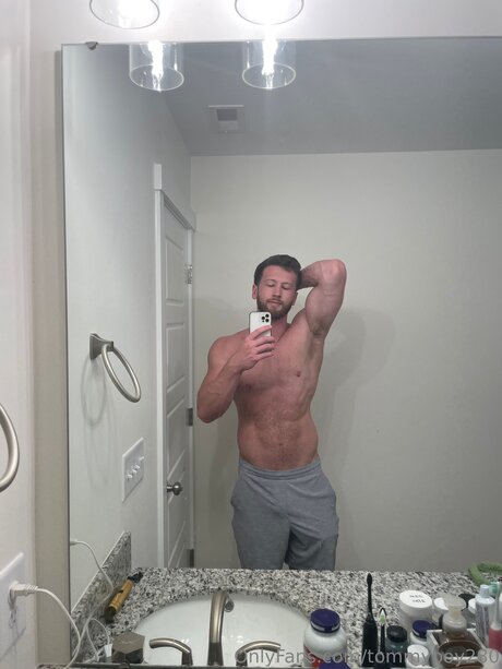Tommyboy280 onlyfans fuck
