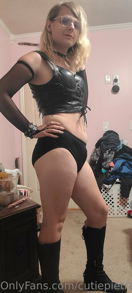 Cutiepietrans22 onlyfans archives